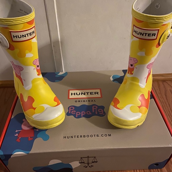 peppa hunter boots